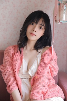 平田弥里